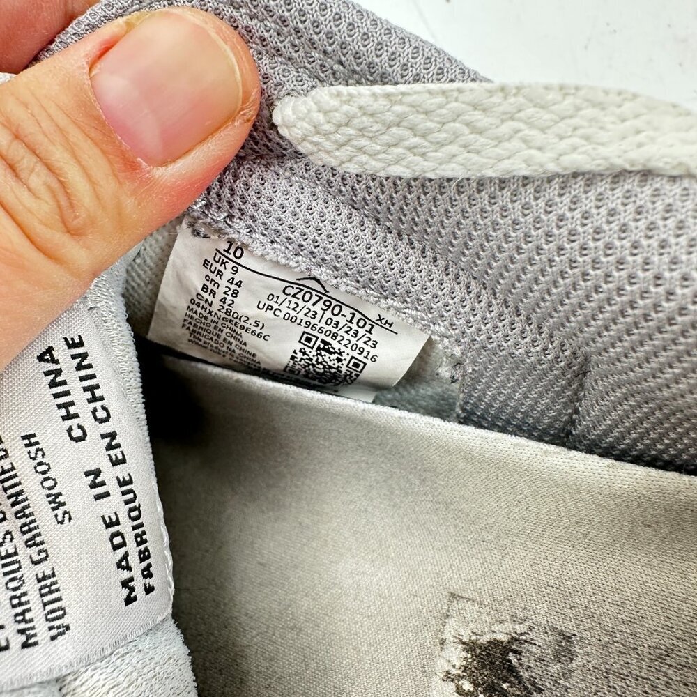 Nike Air Jordan 1 Retro Low Men Size 10 CZ0790-101 Atmosphere Grey White shoes - Picture 10 of 11